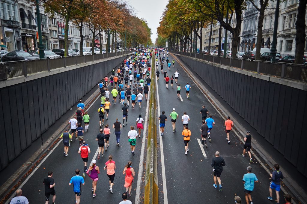 people running a 10k marathon race